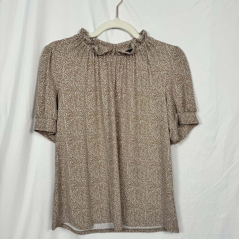 Adrianna Papell Brown Leopard Print Short Puff Sleeve High Neck Blouse